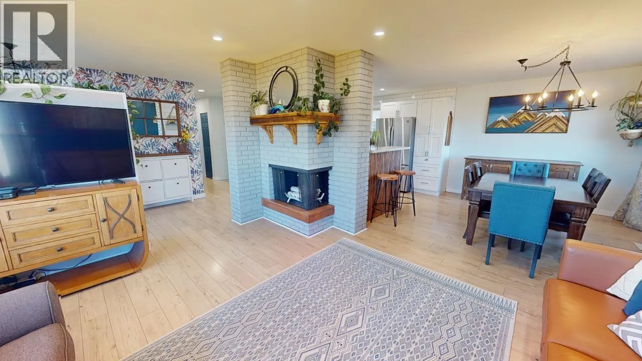 10204 TURNER CRESCENT