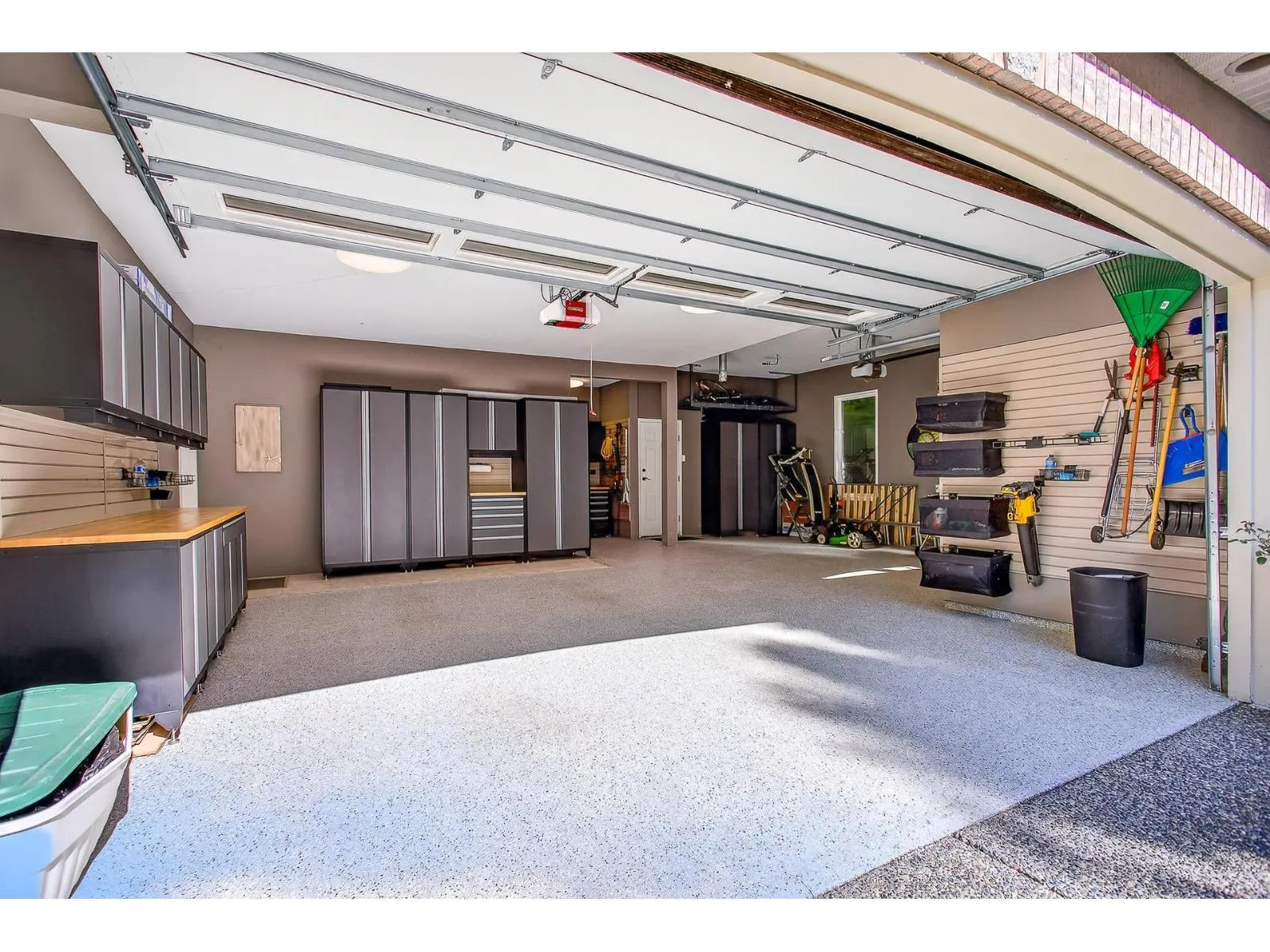 14055 29A AVENUE