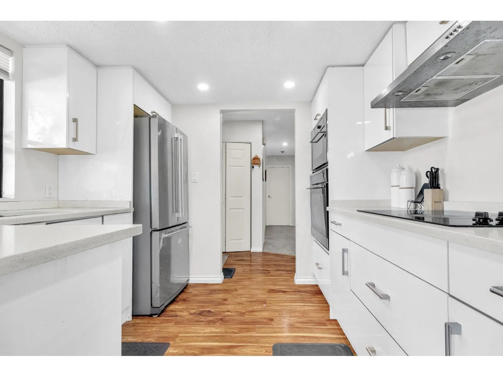 101 13291 70B AVENUE