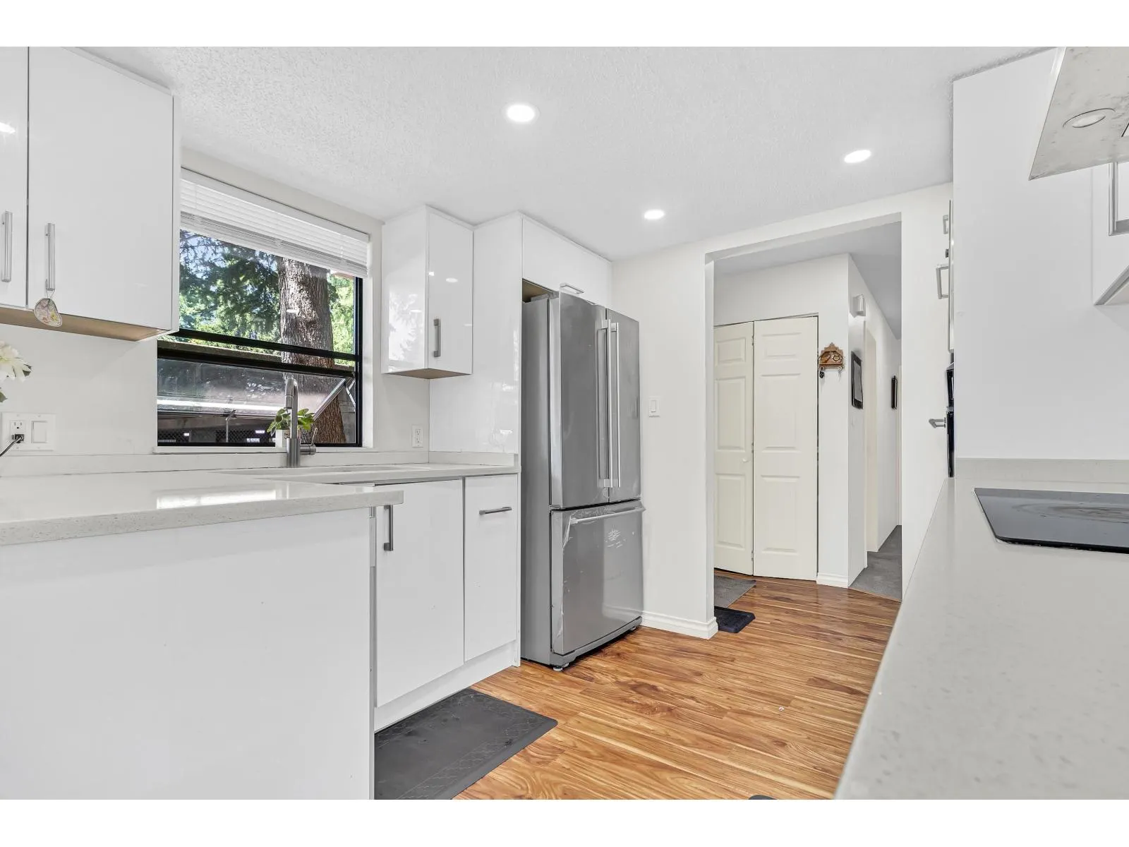 101 13291 70B AVENUE