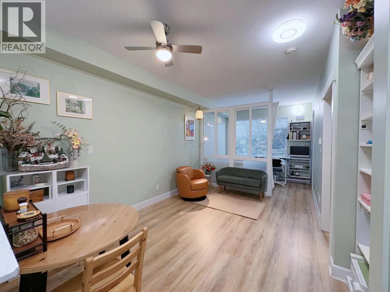 304 6611 ECKERSLEY ROAD