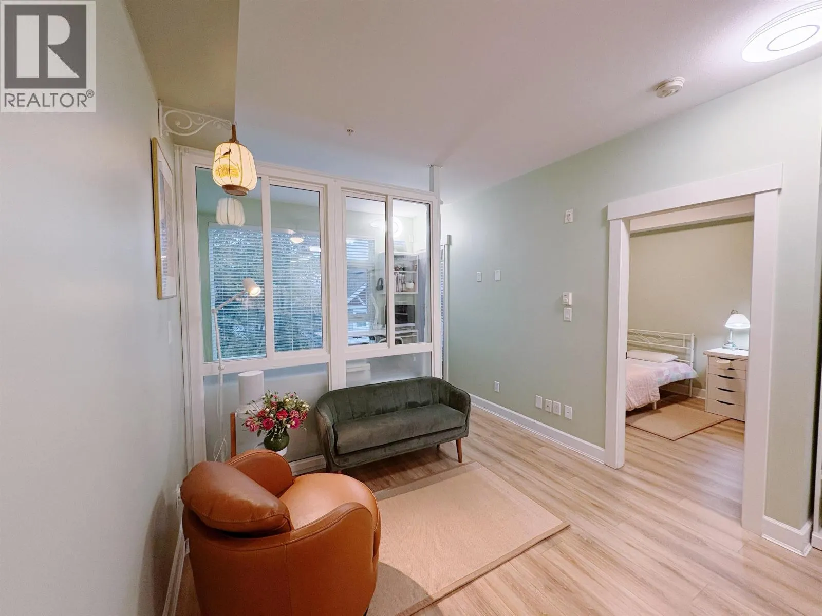 304 6611 ECKERSLEY ROAD