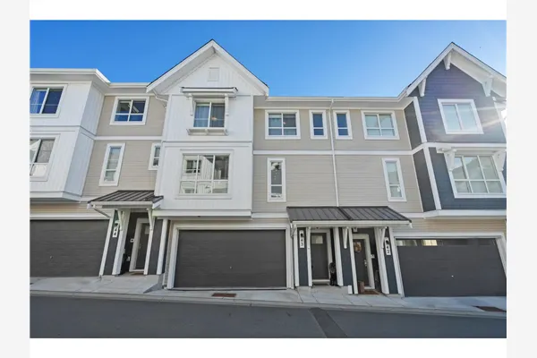 43 8335 NELSON STREET