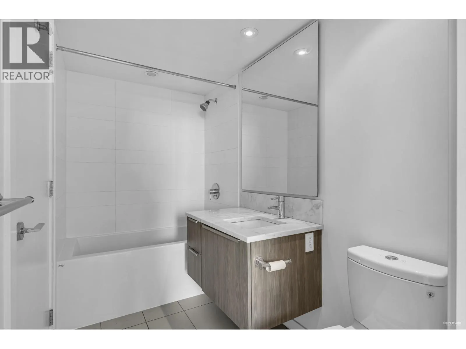 1803 6461 TELFORD AVENUE
