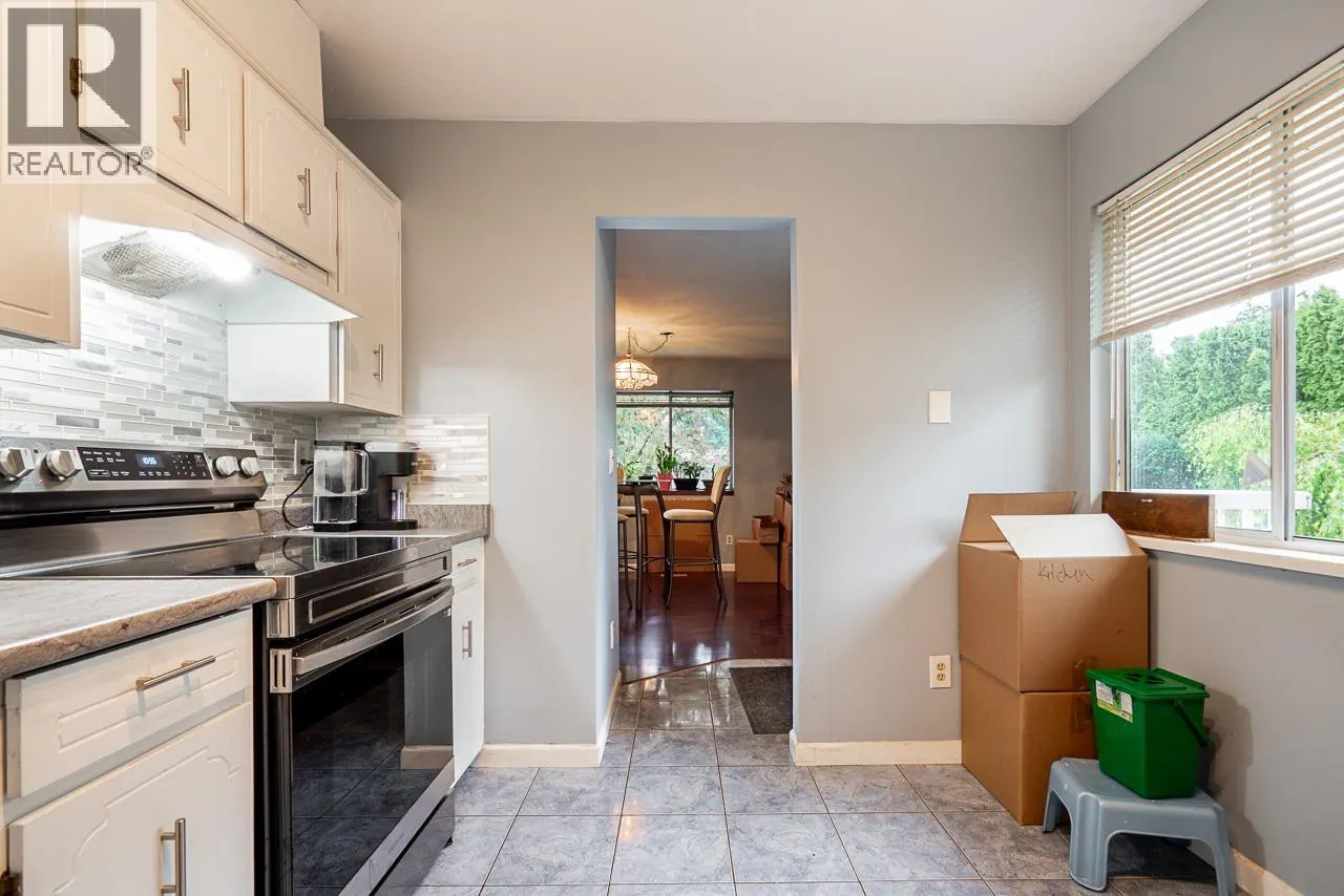 24805 118A AVENUE