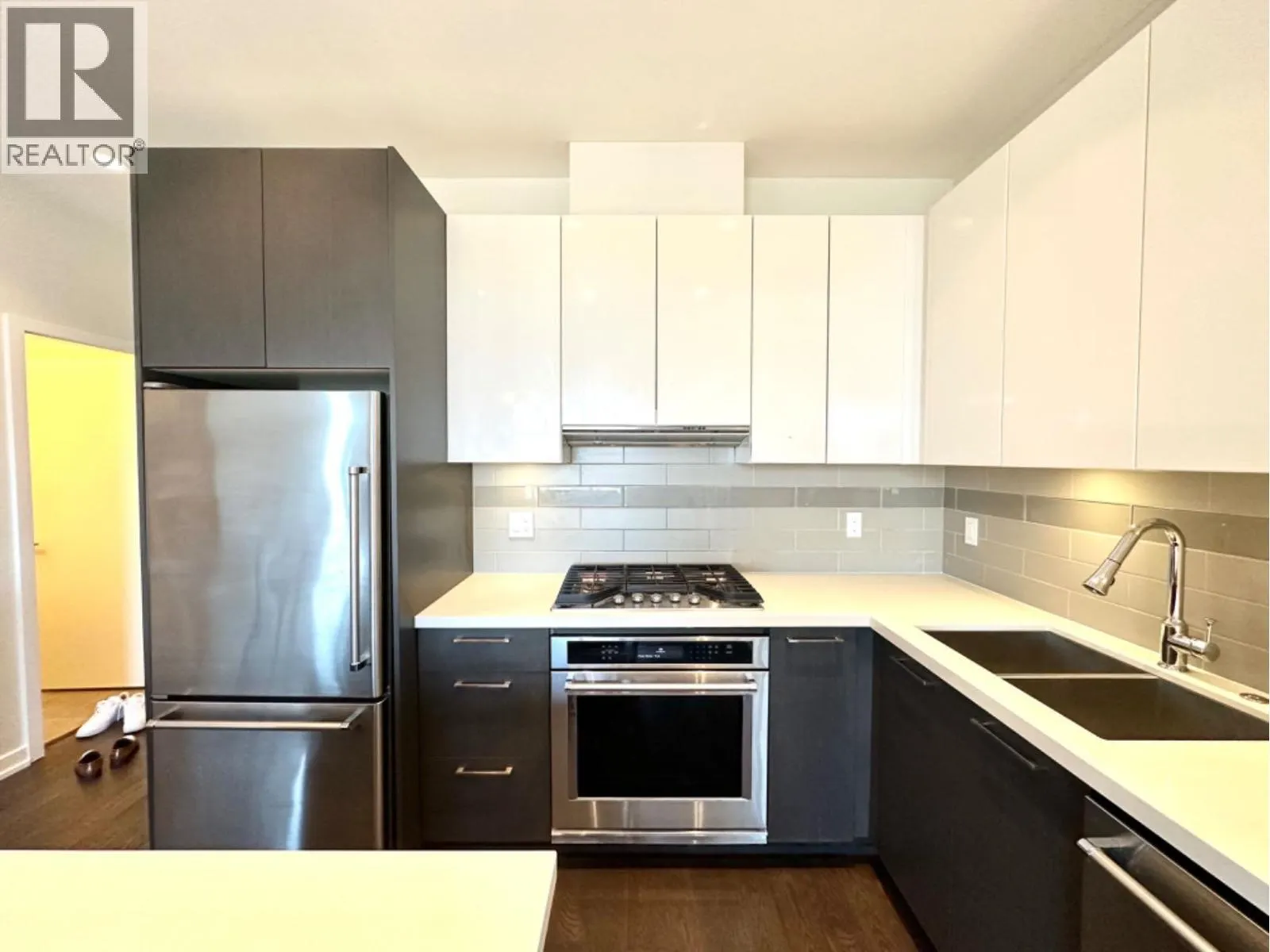 608 7008 RIVER PARKWAY