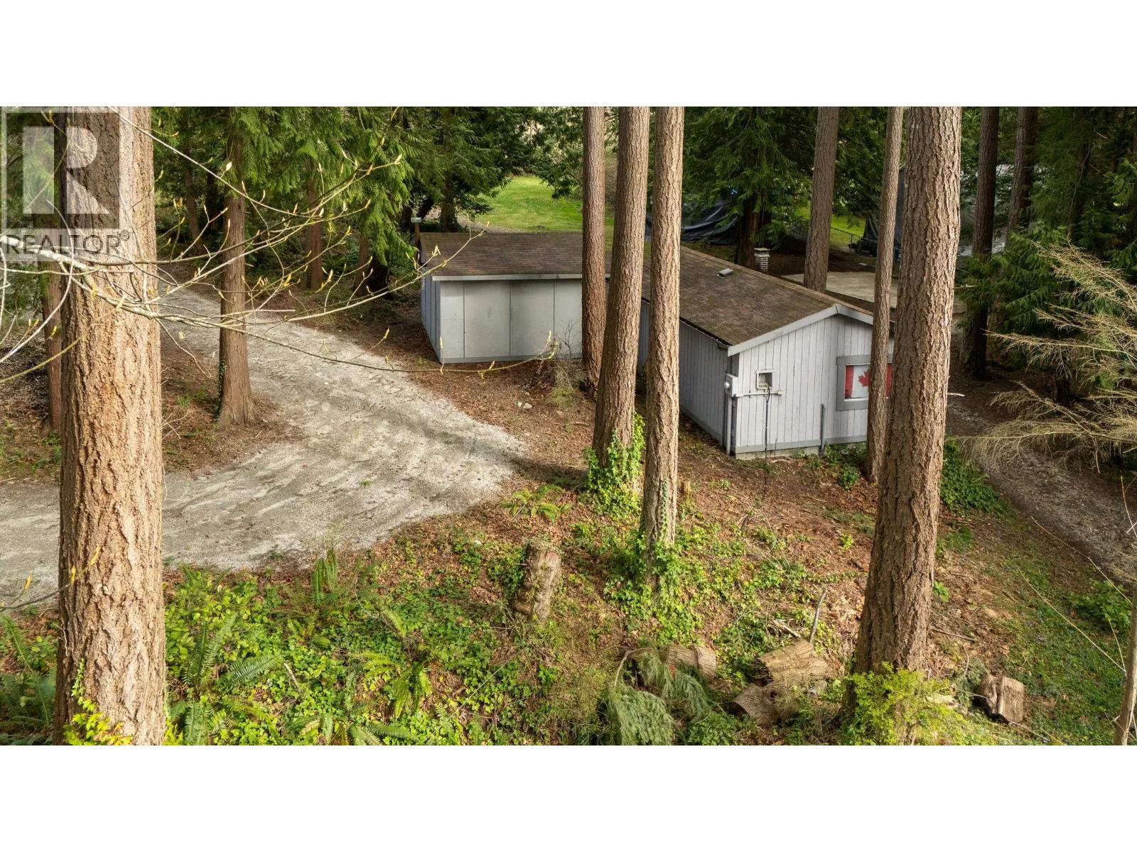 5080 SUNSHINE COAST HIGHWAY