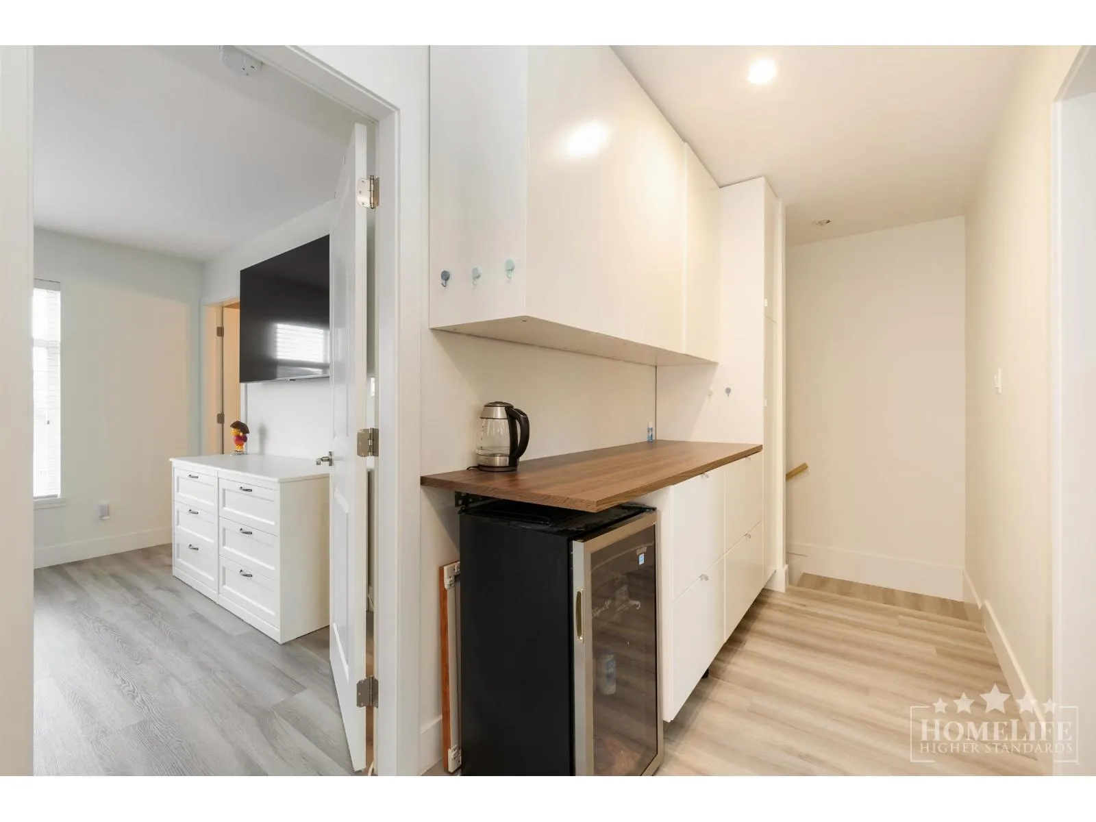 20 10488 124 STREET