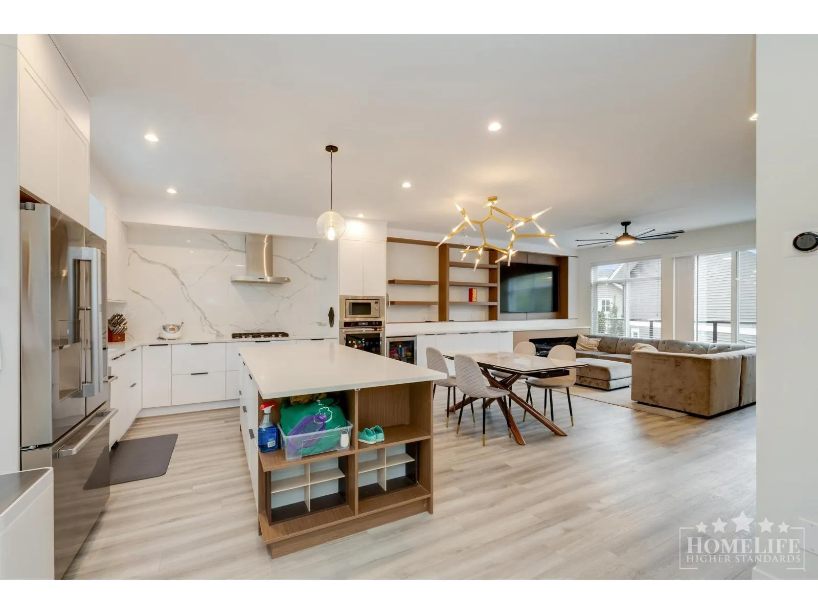 20 10488 124 STREET