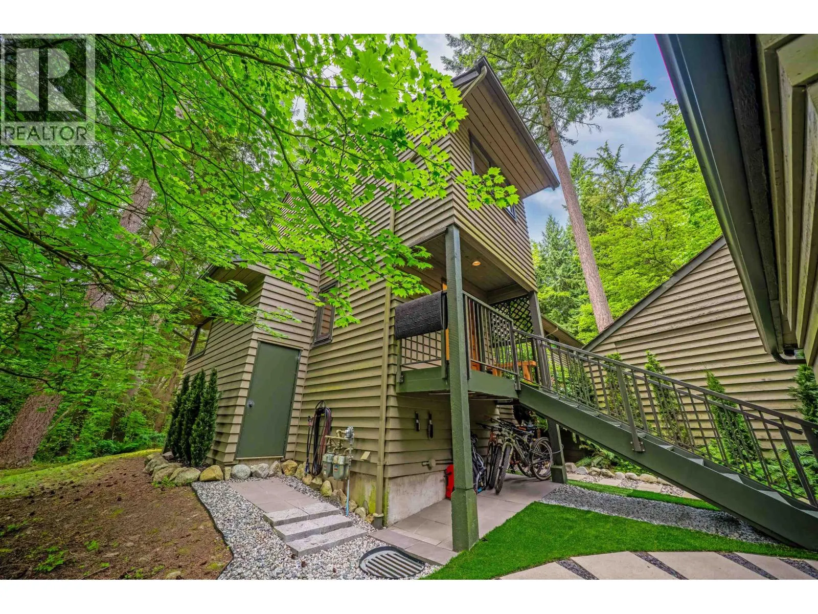 867 FREDERICK ROAD