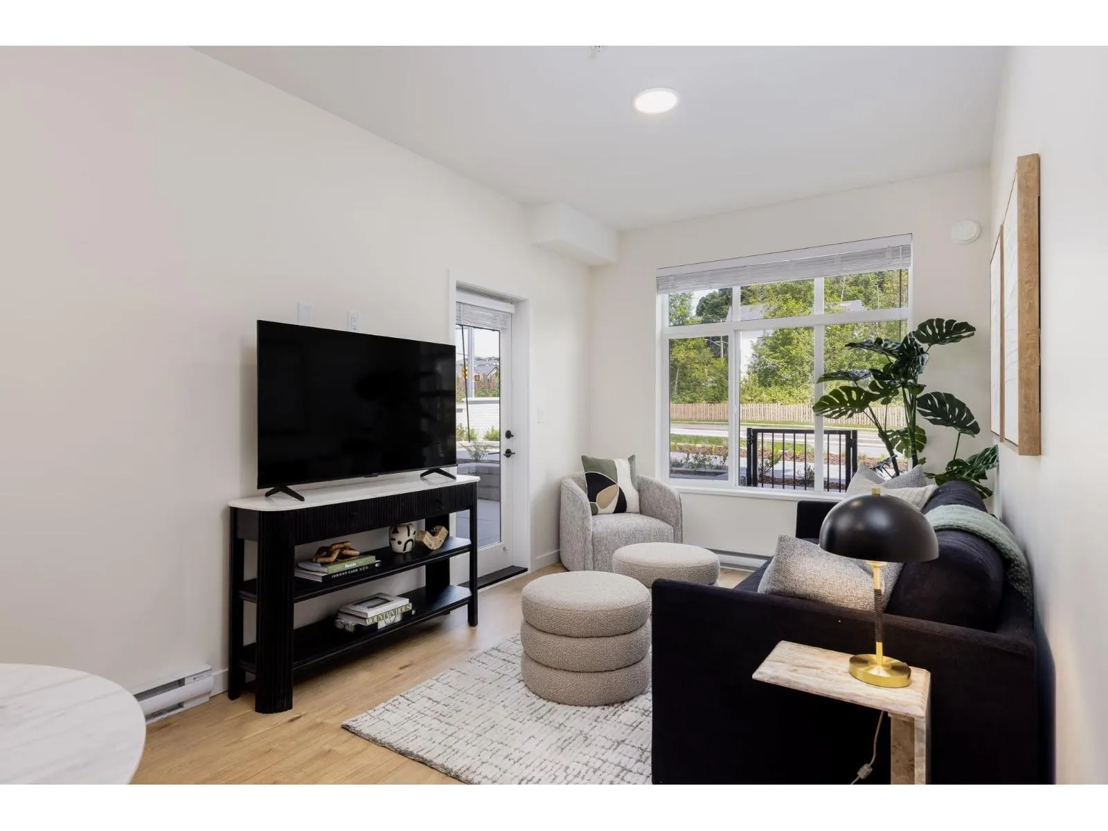 408 33920 BEST AVENUE