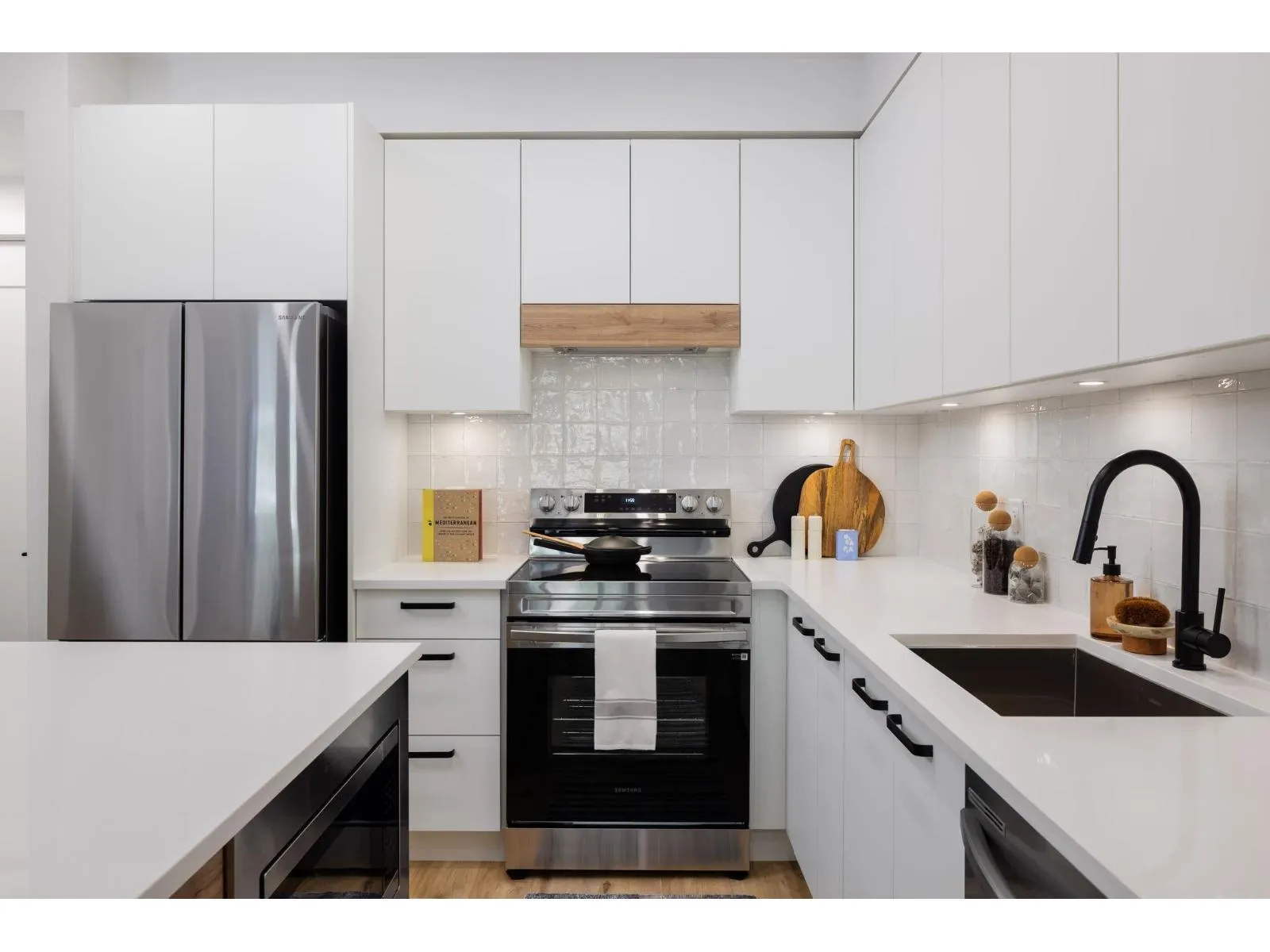 408 33920 BEST AVENUE