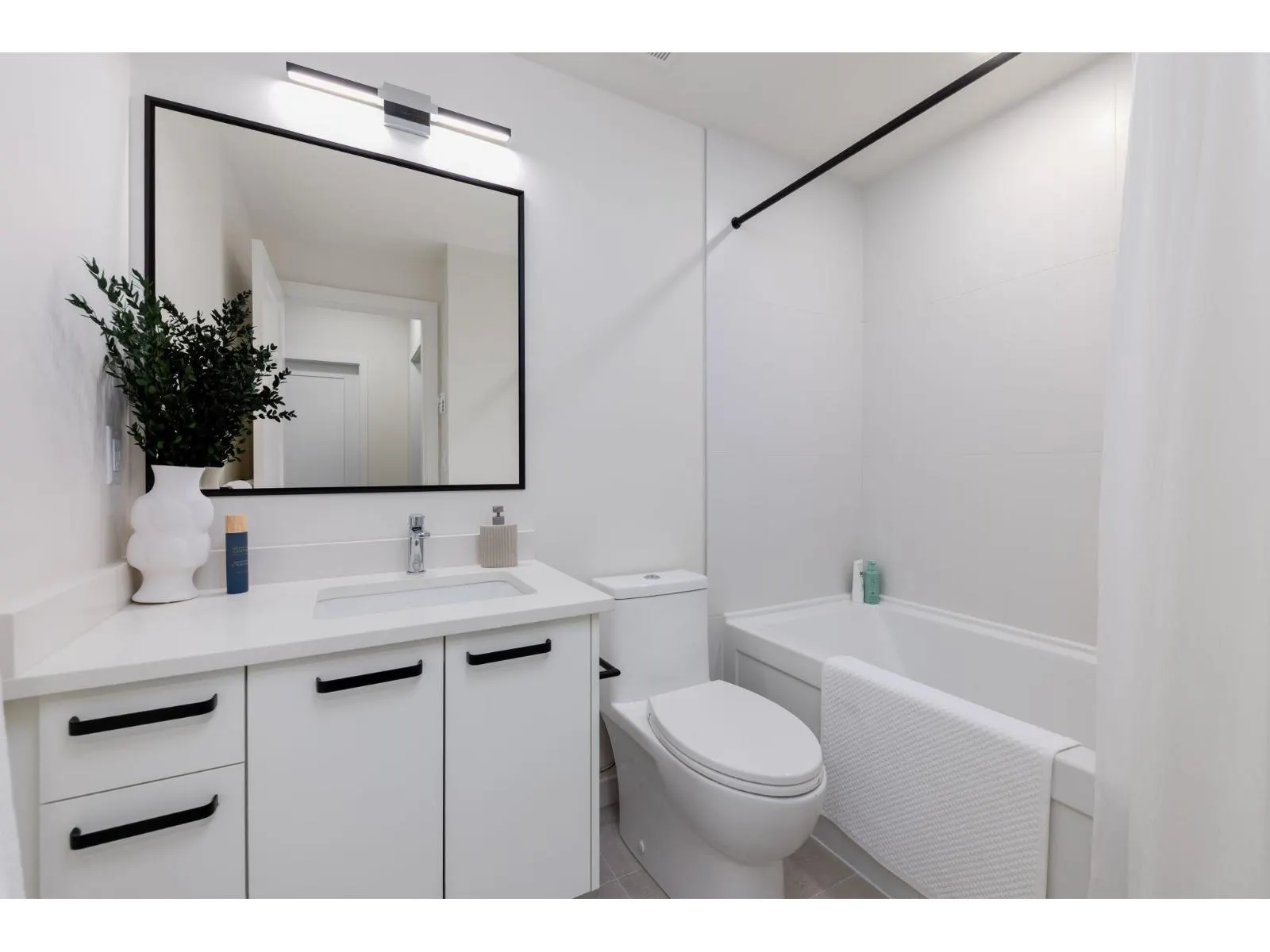 408 33920 BEST AVENUE