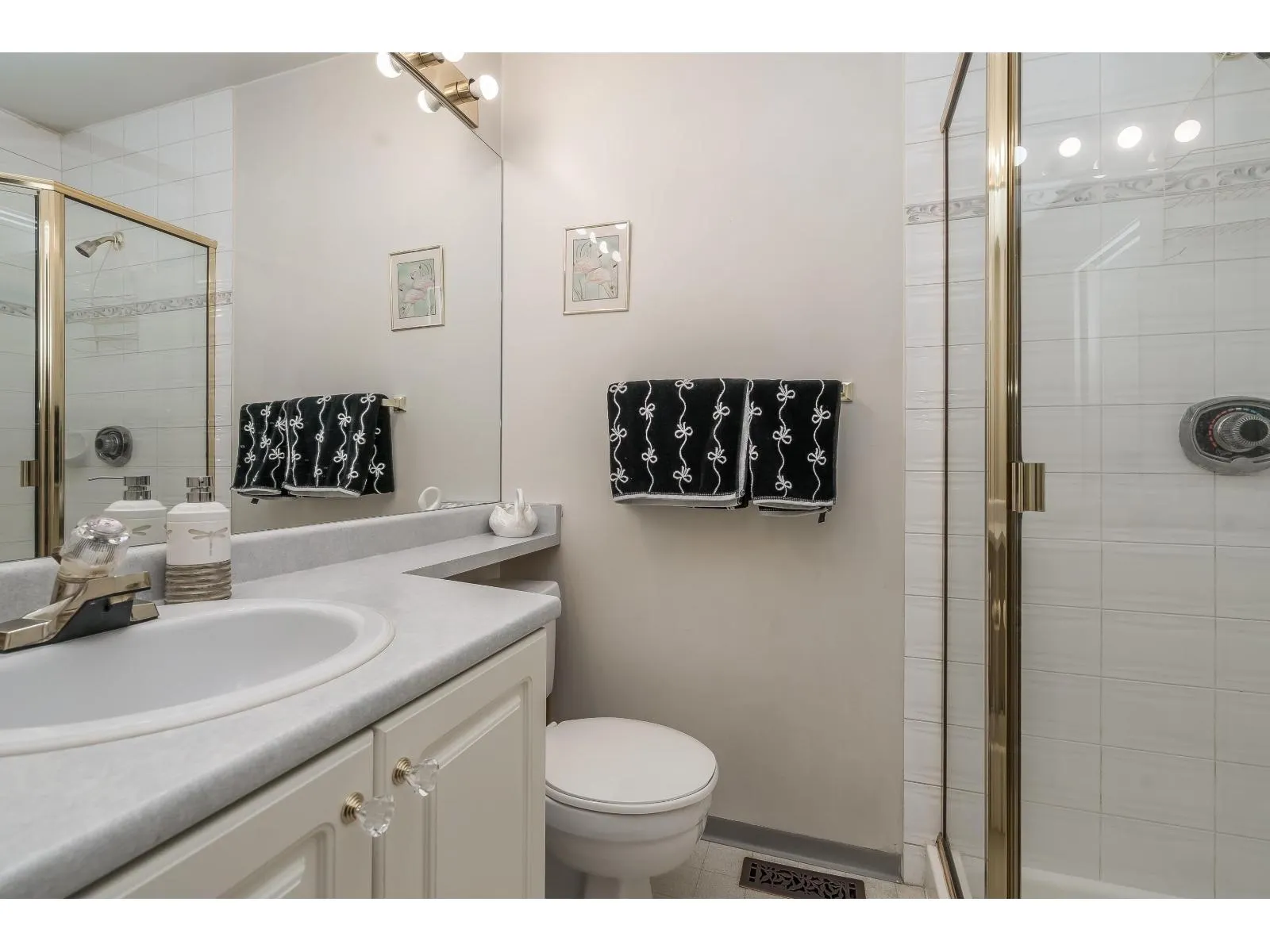 26 8716 WALNUT GROVE DRIVE