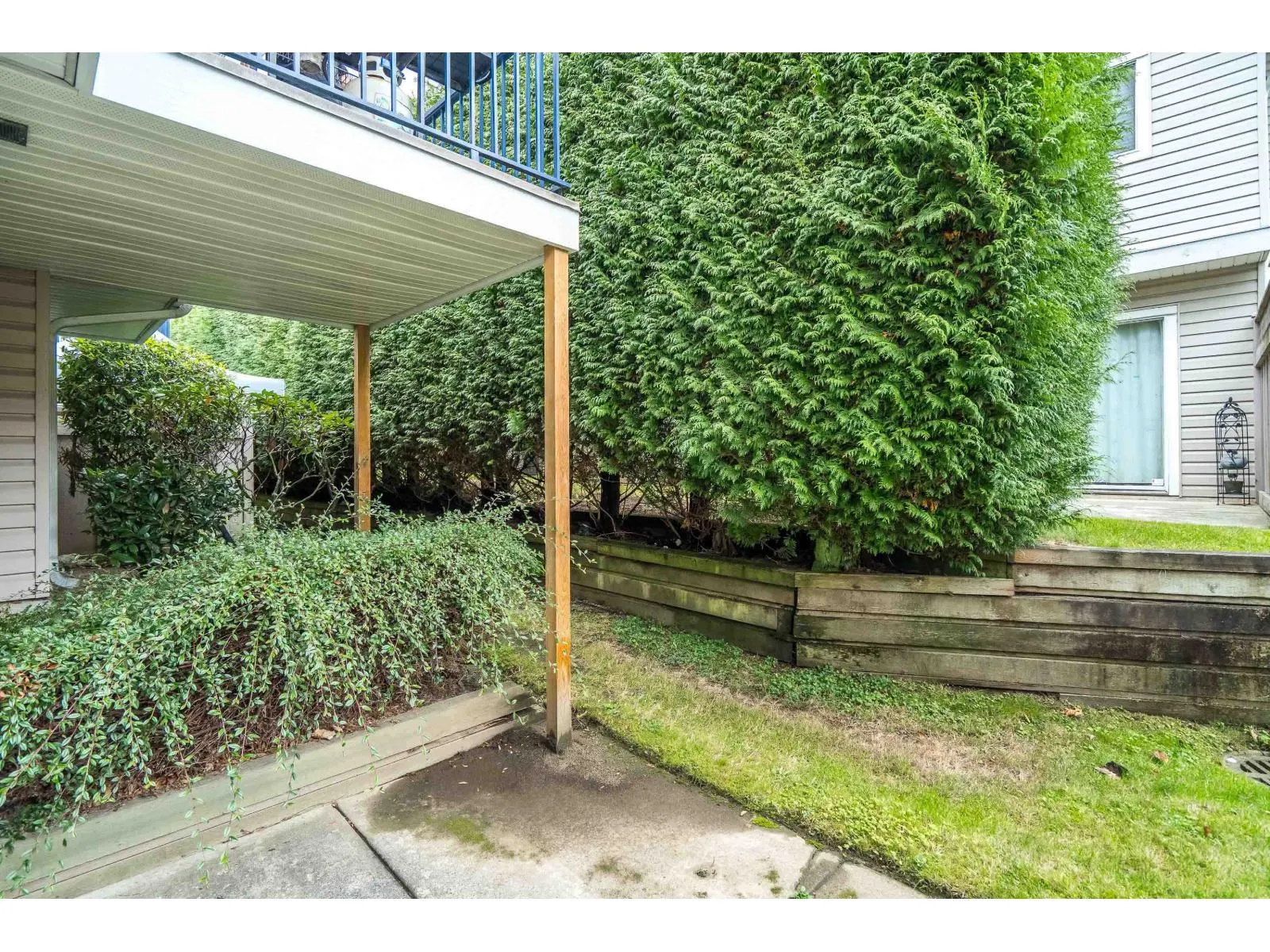 26 8716 WALNUT GROVE DRIVE