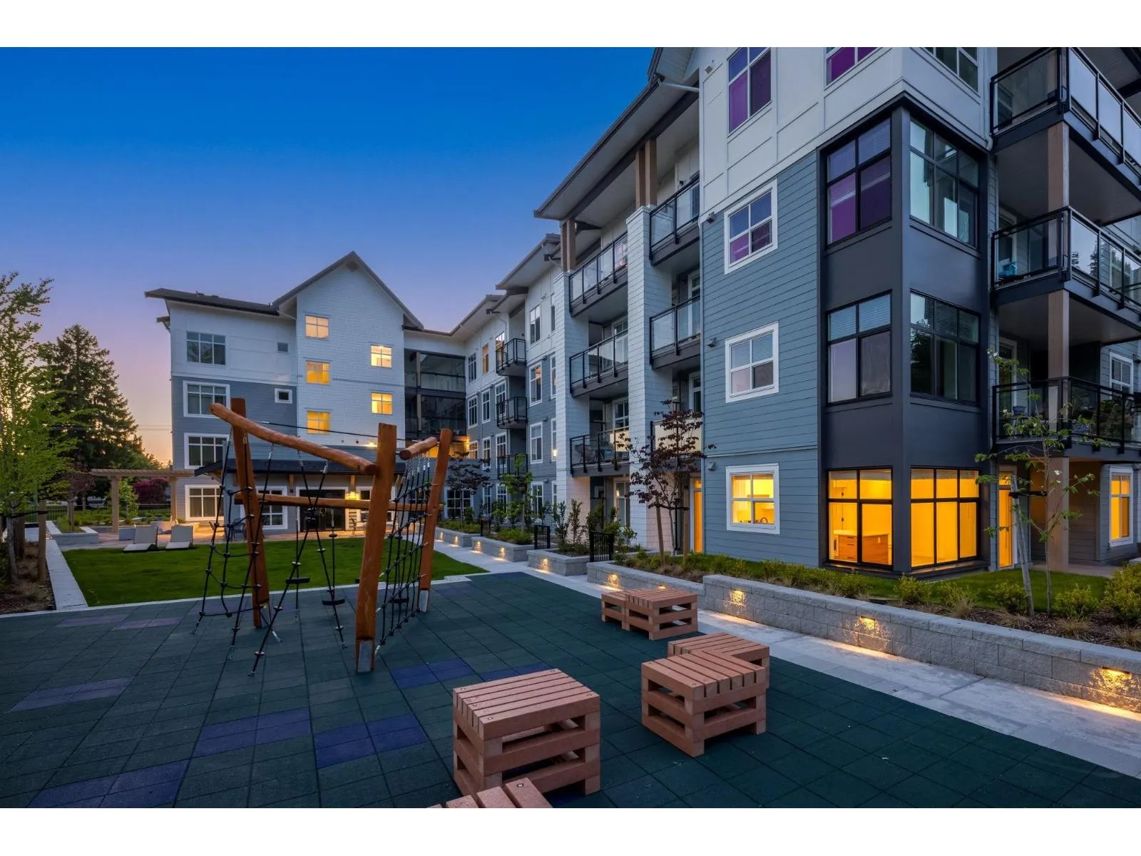 105 33920 BEST AVENUE