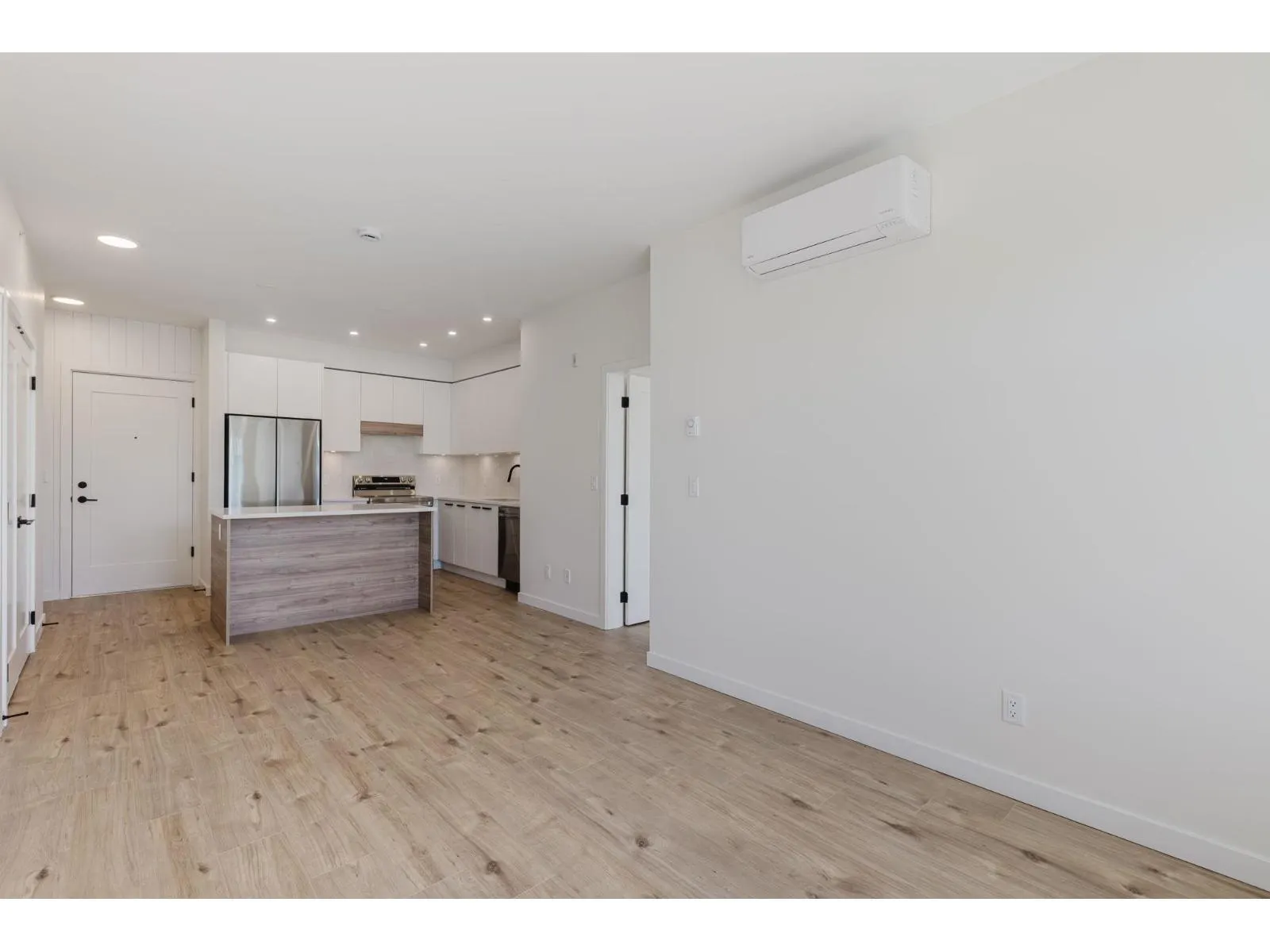 105 33920 BEST AVENUE