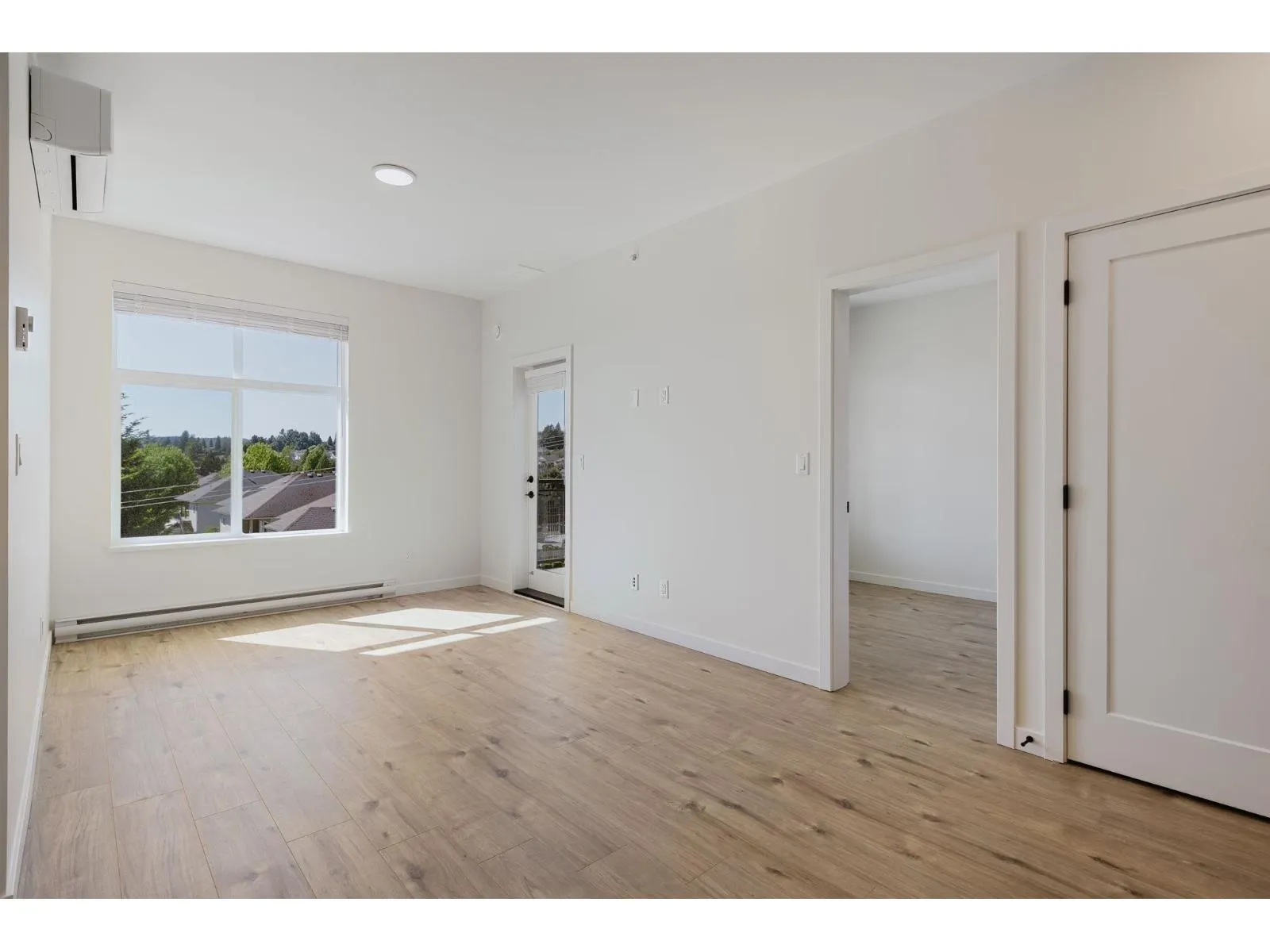 105 33920 BEST AVENUE