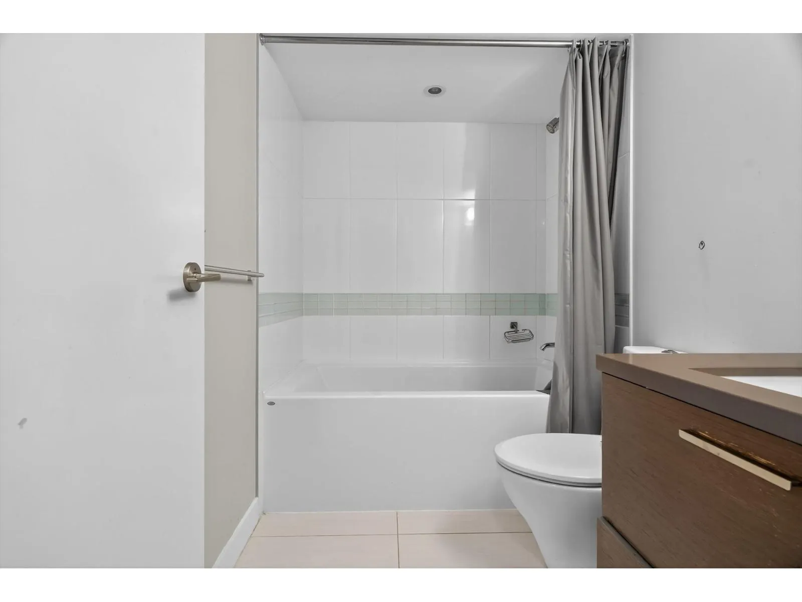 1105 10777 UNIVERSITY DRIVE