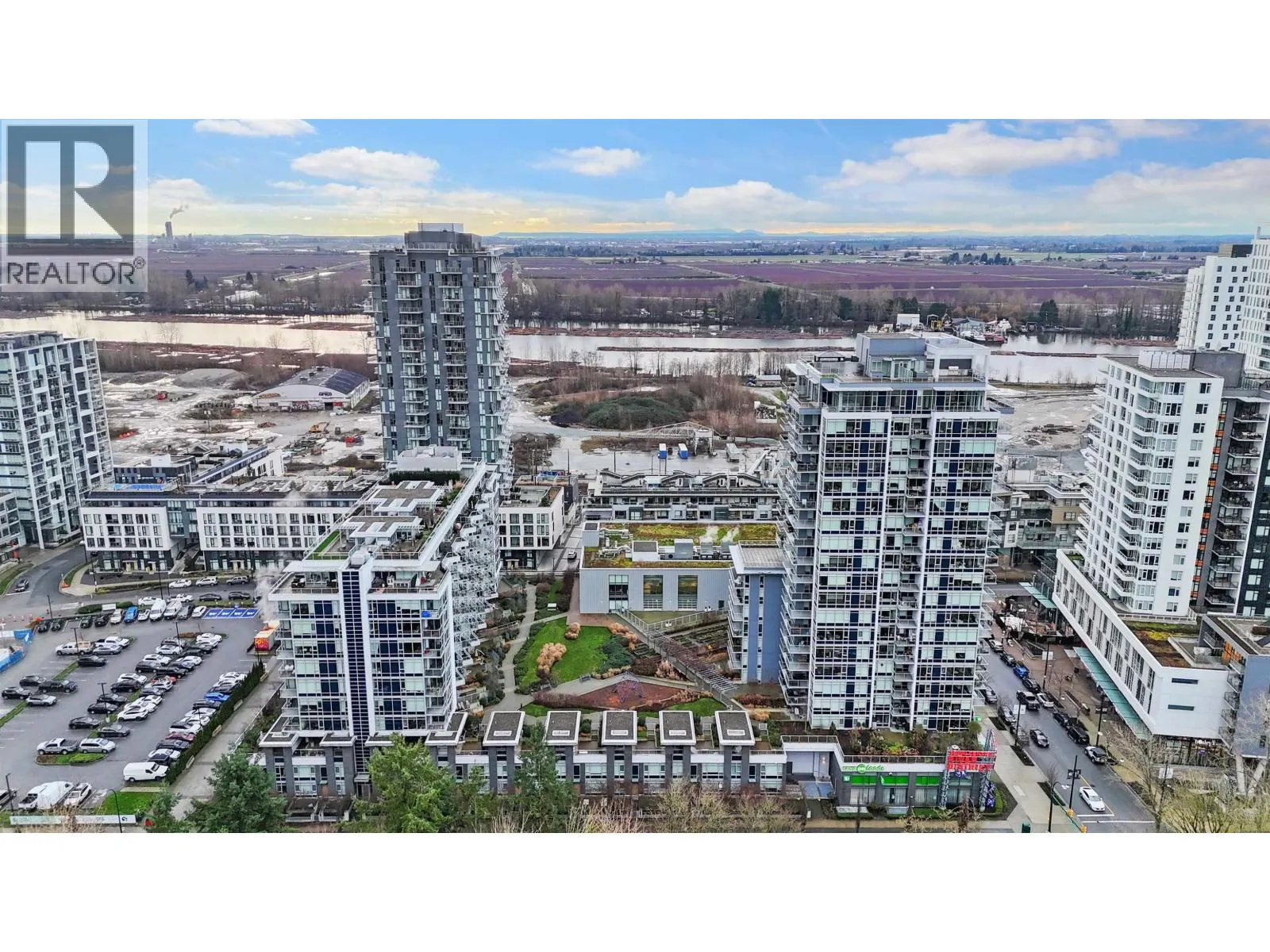 1702 8538 RIVER DISTRICT CROSSING