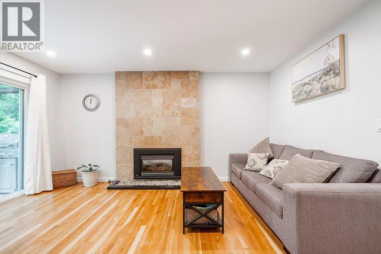1402 BRIARCLIFFE DRIVE