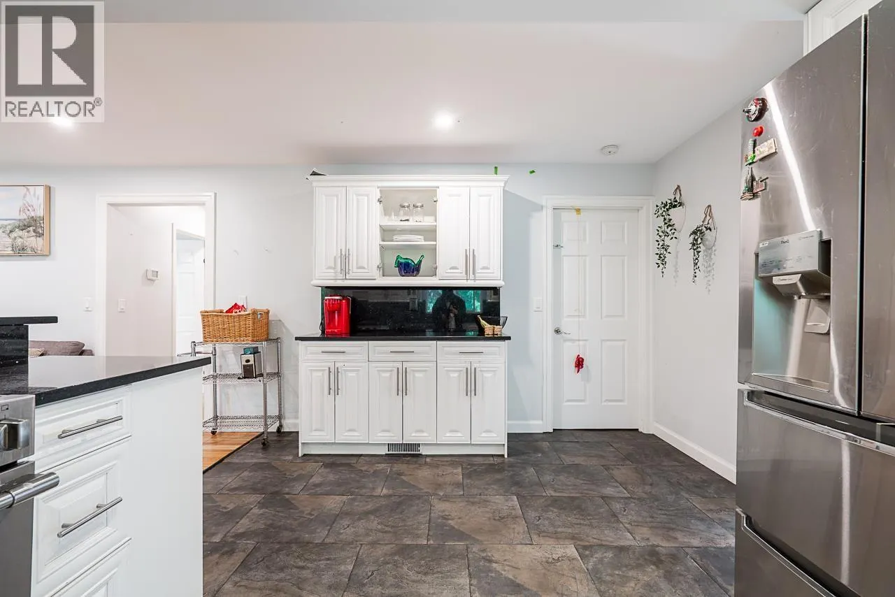1402 BRIARCLIFFE DRIVE