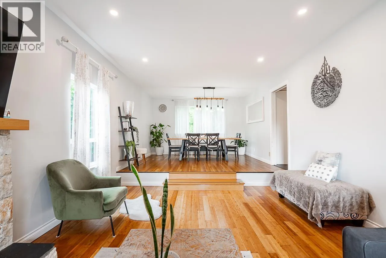 1402 BRIARCLIFFE DRIVE