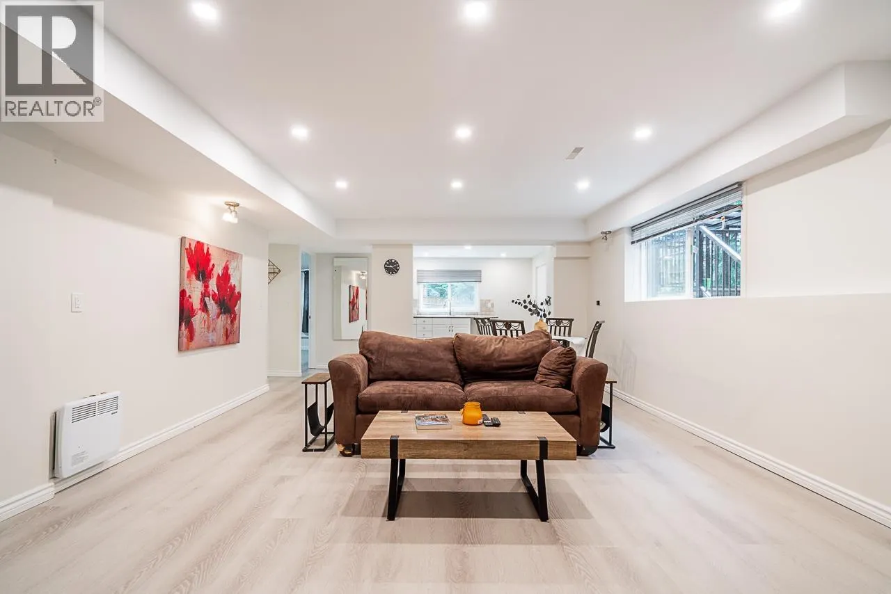 1402 BRIARCLIFFE DRIVE