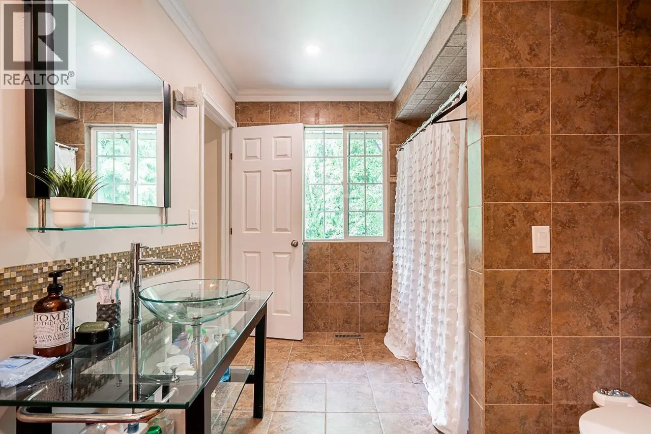 1402 BRIARCLIFFE DRIVE