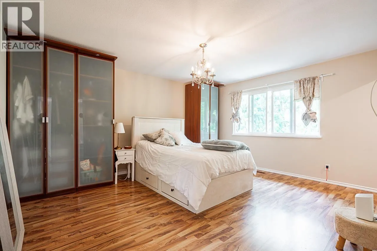 1402 BRIARCLIFFE DRIVE