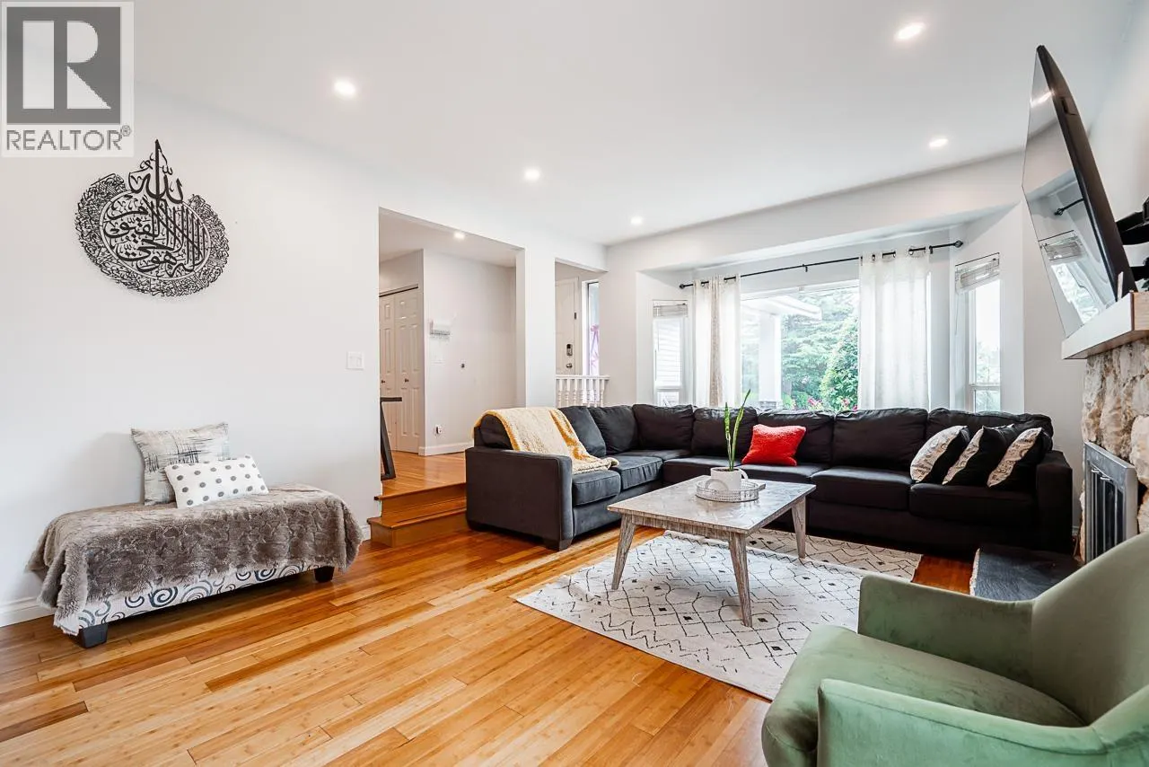 1402 BRIARCLIFFE DRIVE