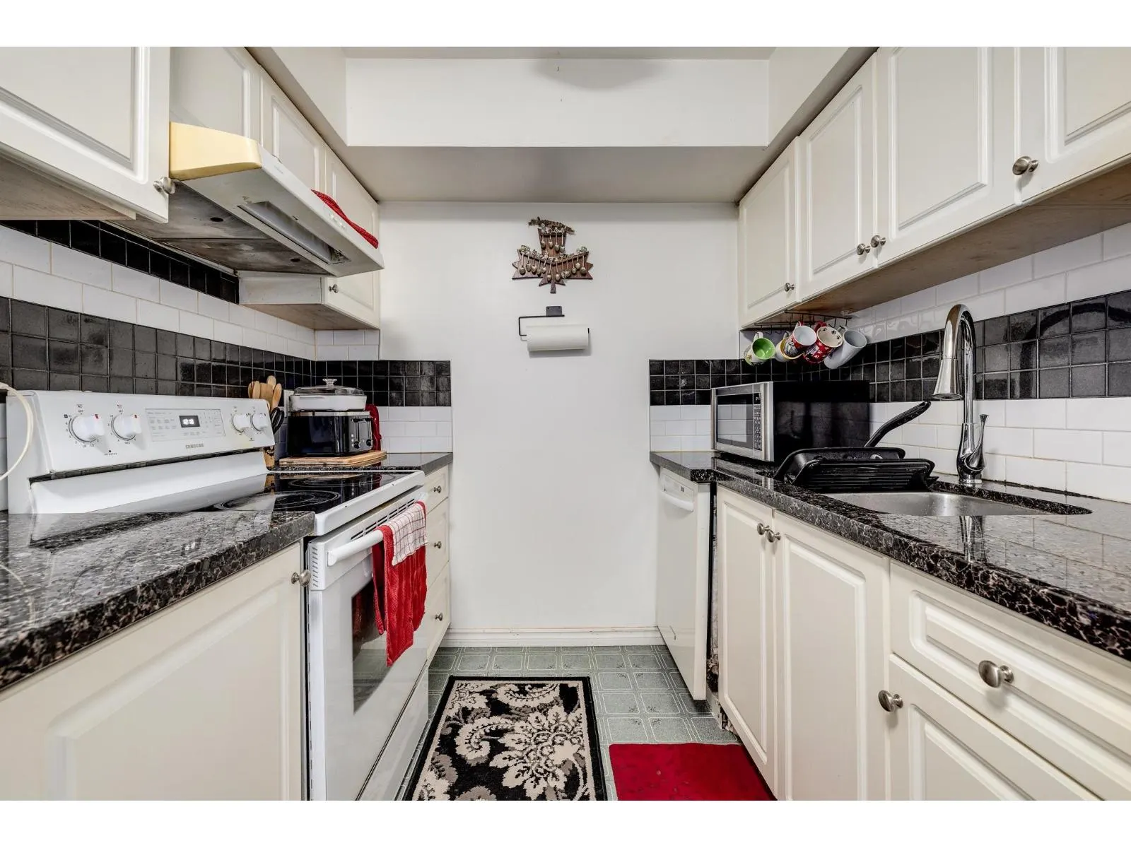 14834 HOLLY PARK LANE
