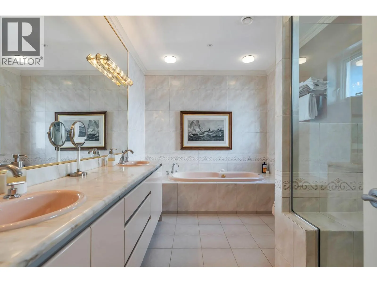 5062 GRANVILLE STREET
