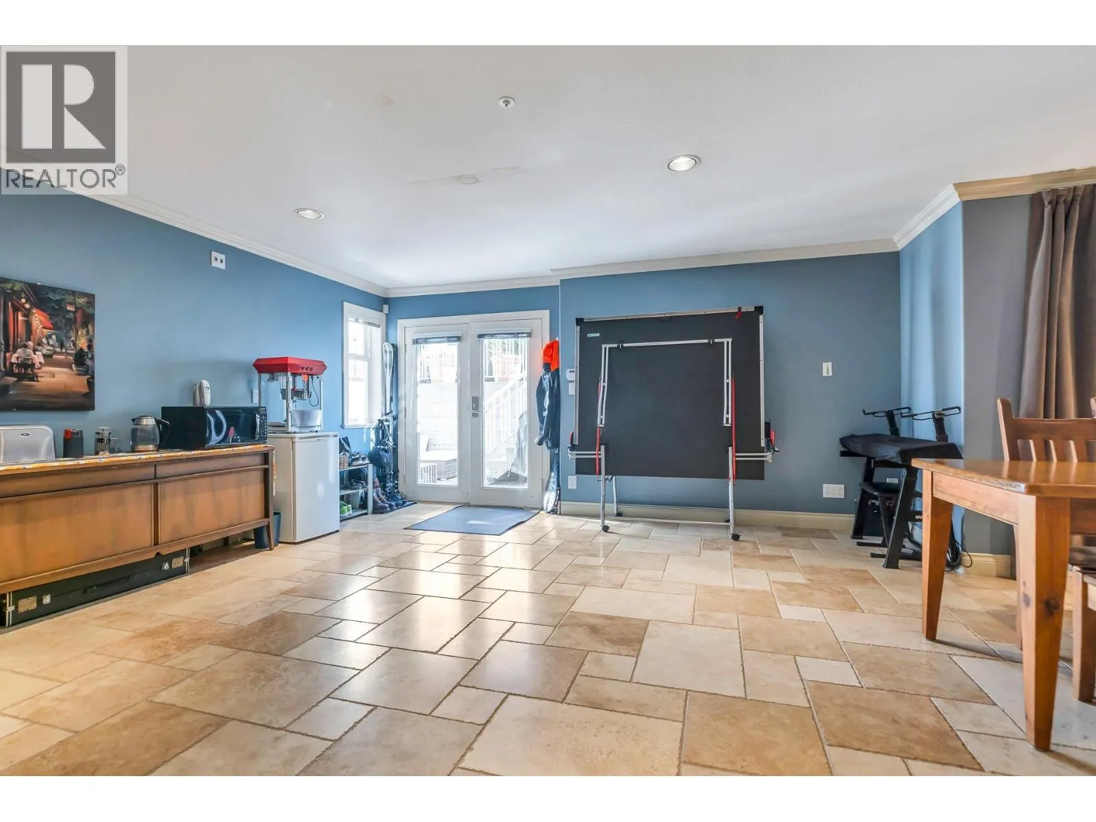 5062 GRANVILLE STREET