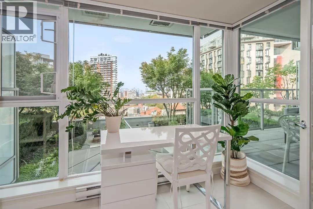 403 2770 SOPHIA STREET