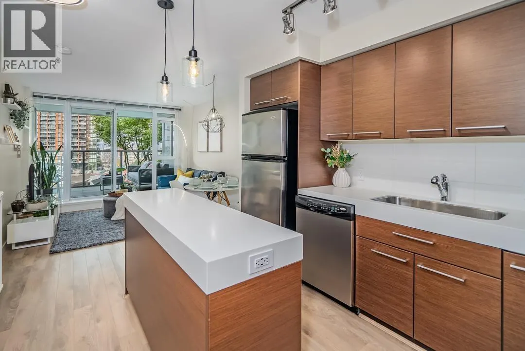 403 2770 SOPHIA STREET