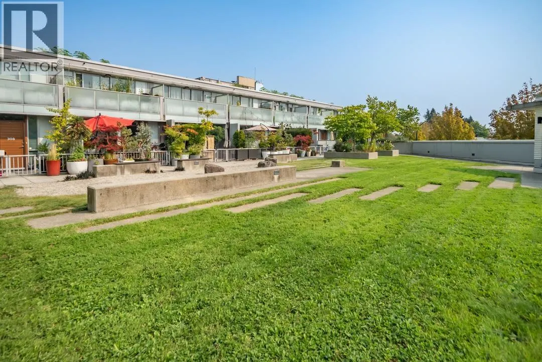 403 2770 SOPHIA STREET