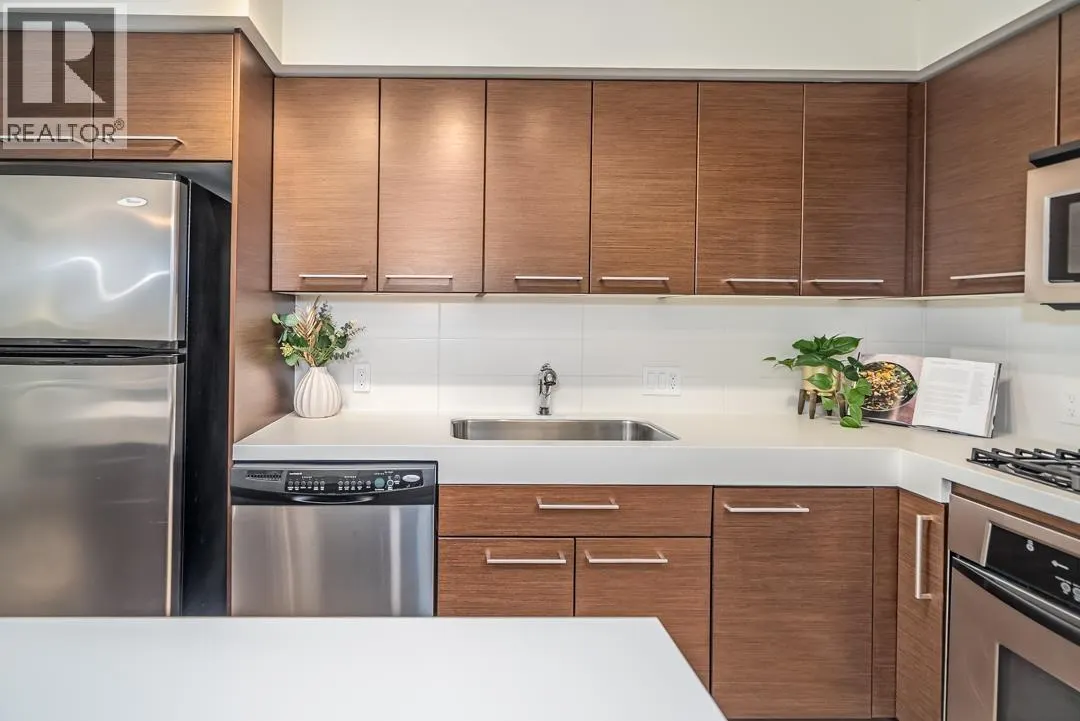 403 2770 SOPHIA STREET