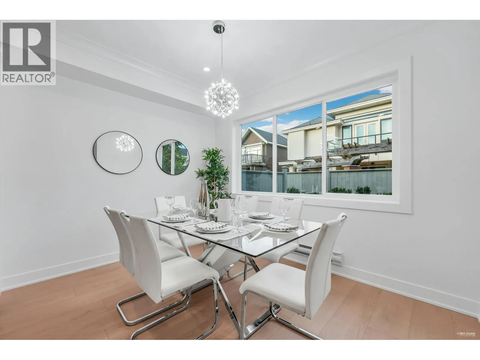 108 8233 WILLIAMS ROAD