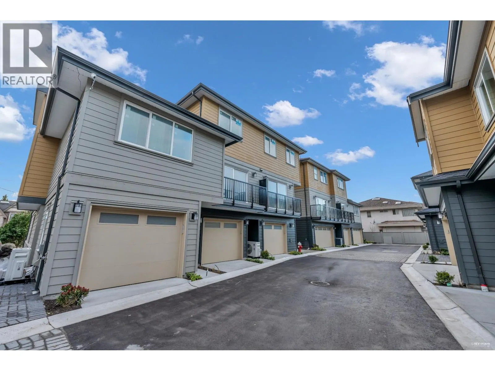 108 8233 WILLIAMS ROAD