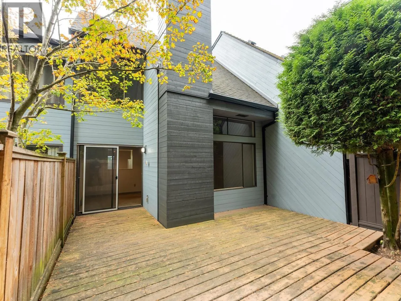 19 3851 BLUNDELL ROAD