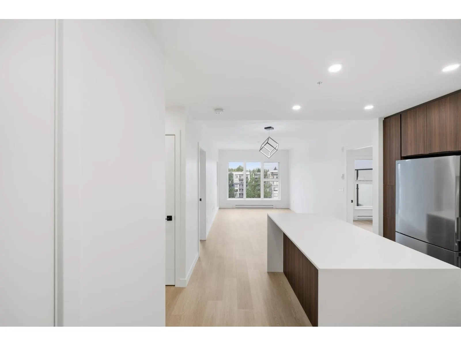 A501 7980 206A STREET