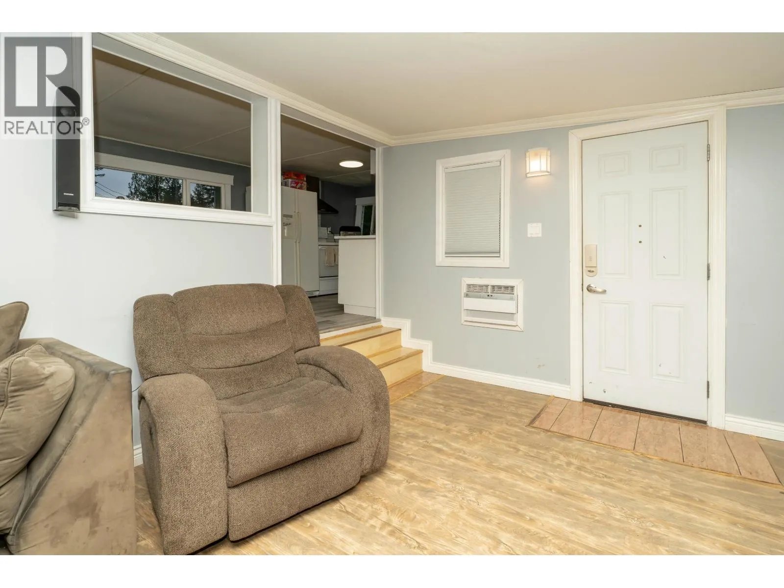 23252 CALVIN CRESCENT