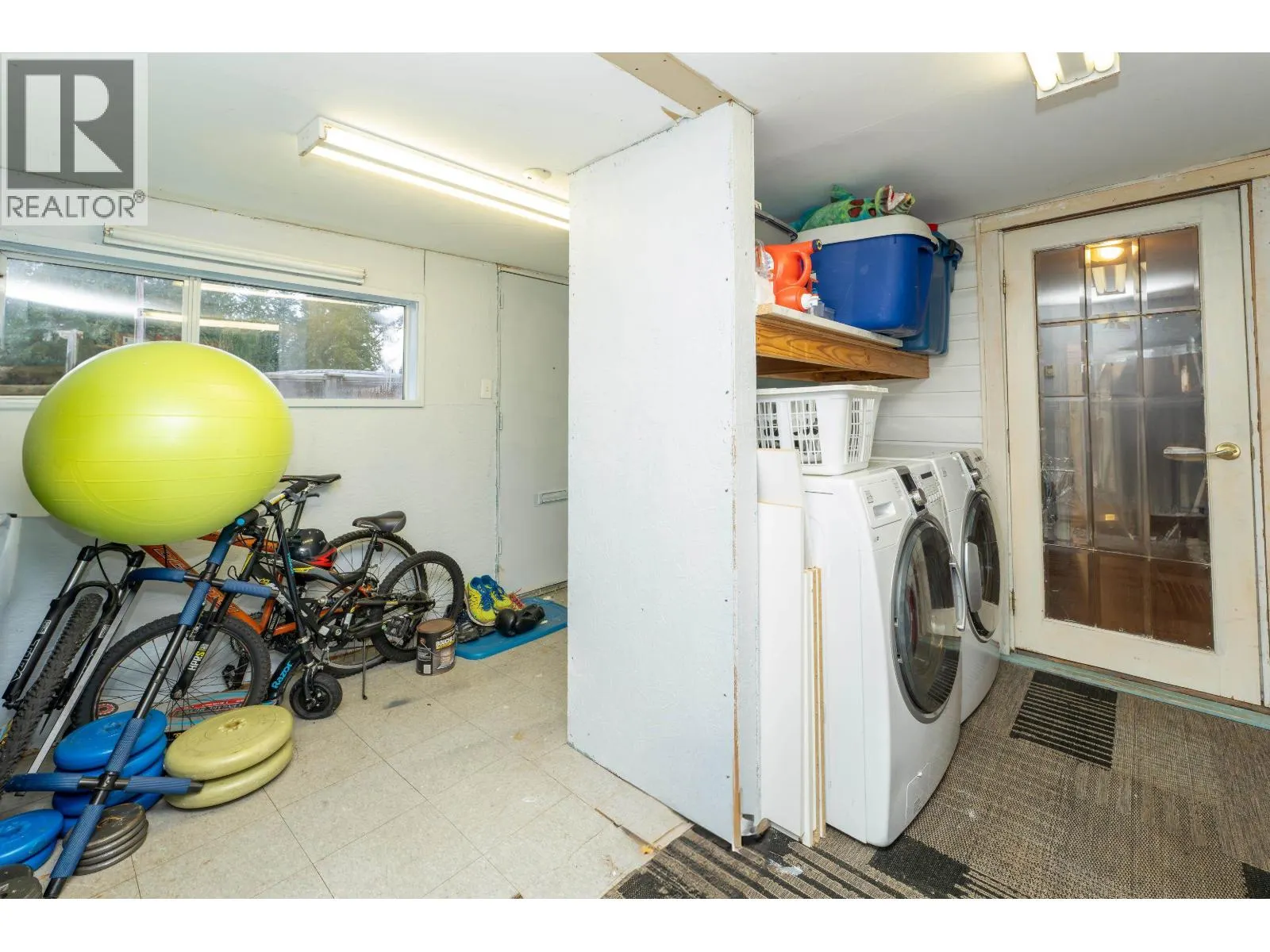 23252 CALVIN CRESCENT