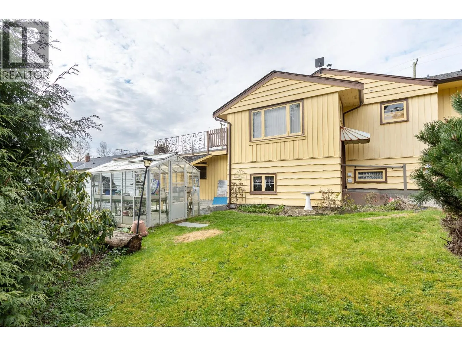 1874 HILLSIDE AVENUE