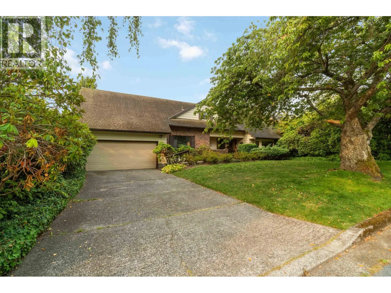 4228 STAULO CRESCENT