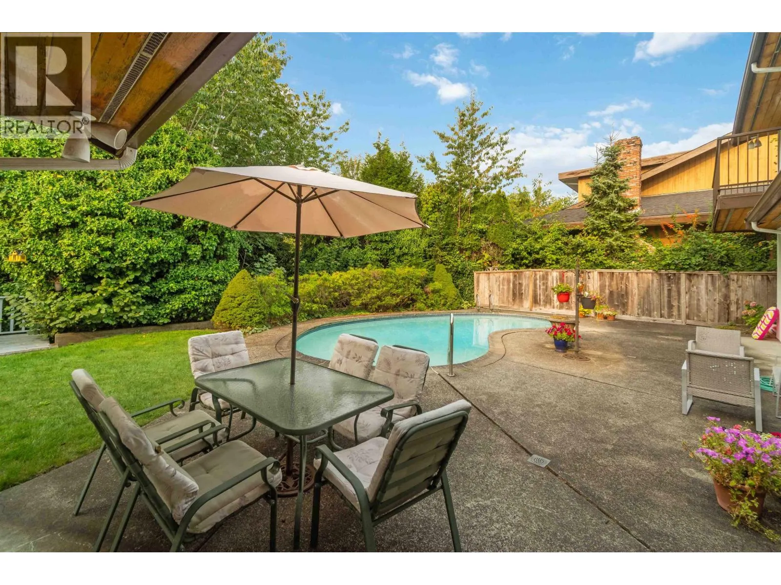 4228 STAULO CRESCENT