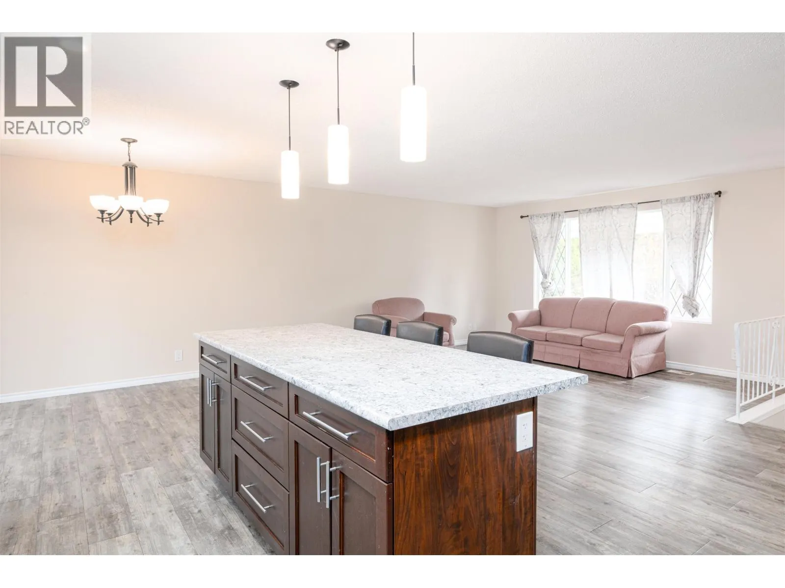 1178 FRANCOIS CRESCENT