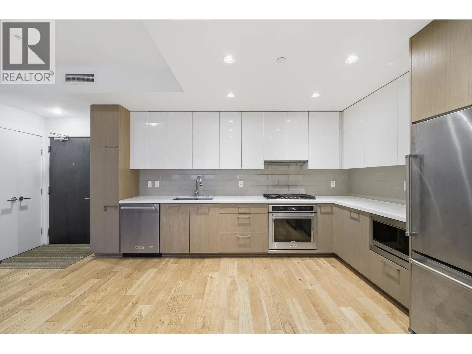 132 5311 CEDARBRIDGE WAY