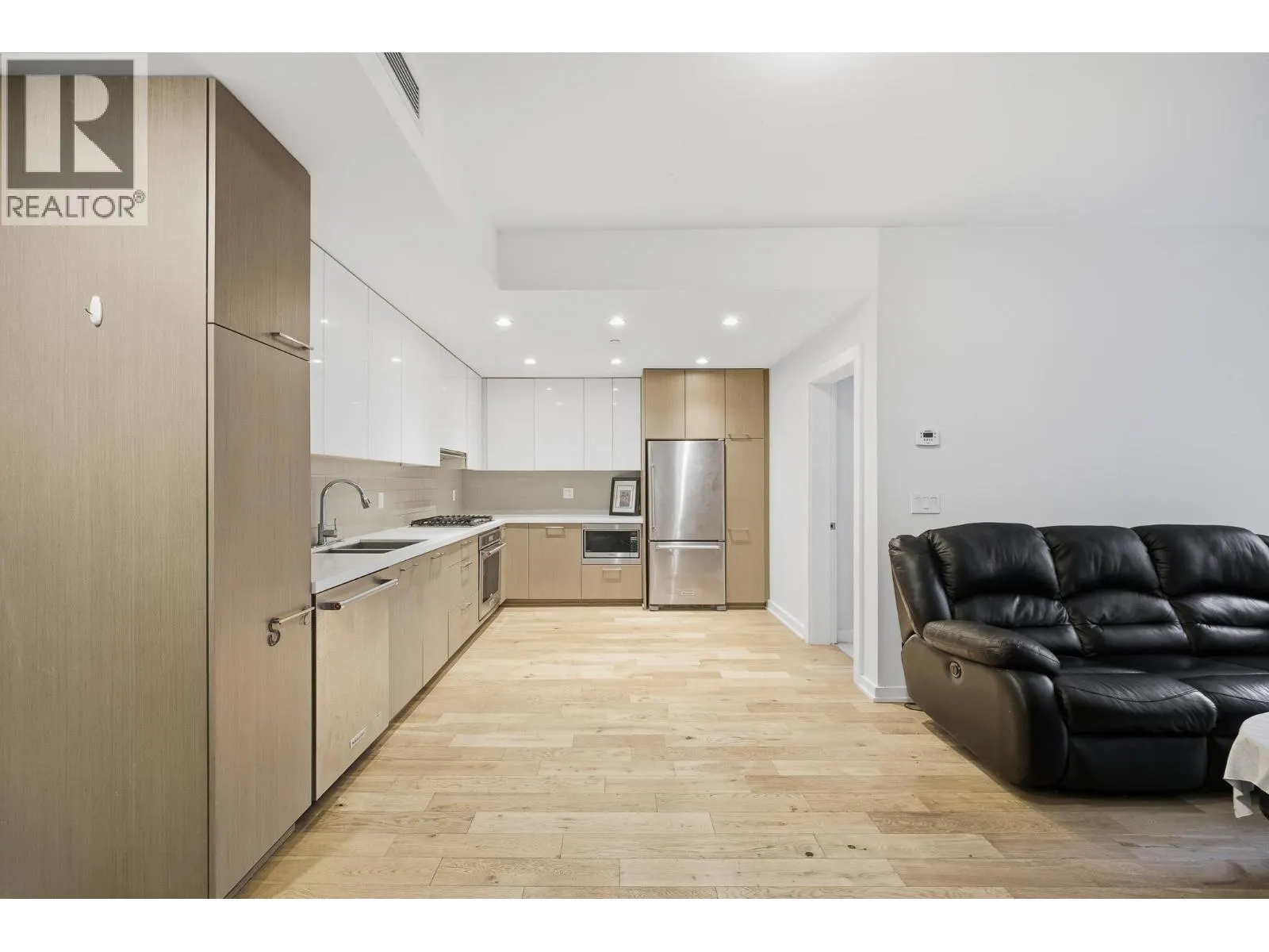 132 5311 CEDARBRIDGE WAY